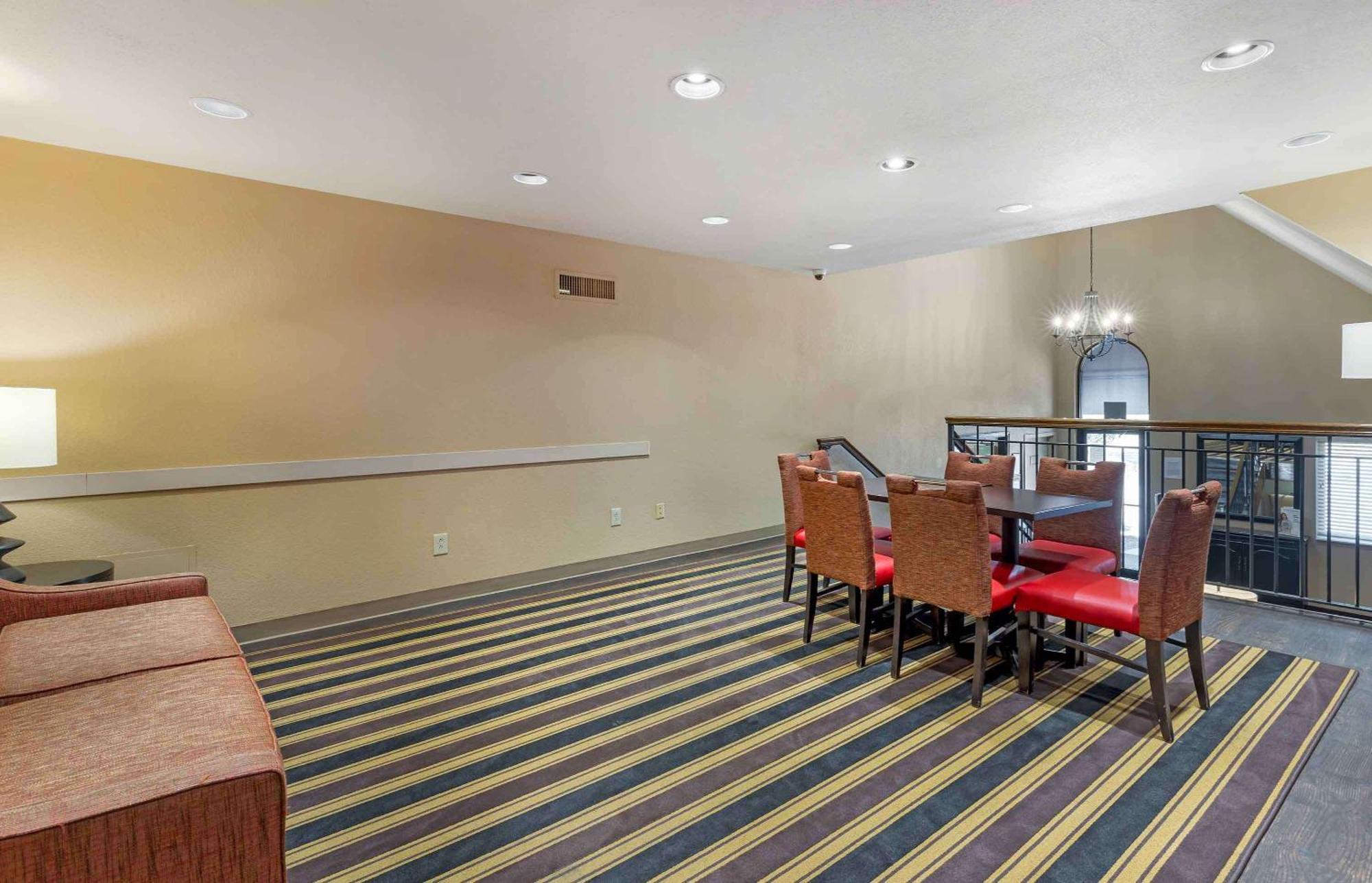 Extended Stay America Select Suites - St Louis - Westport - Craig Road Мэриленд-Хайтс Экстерьер фото